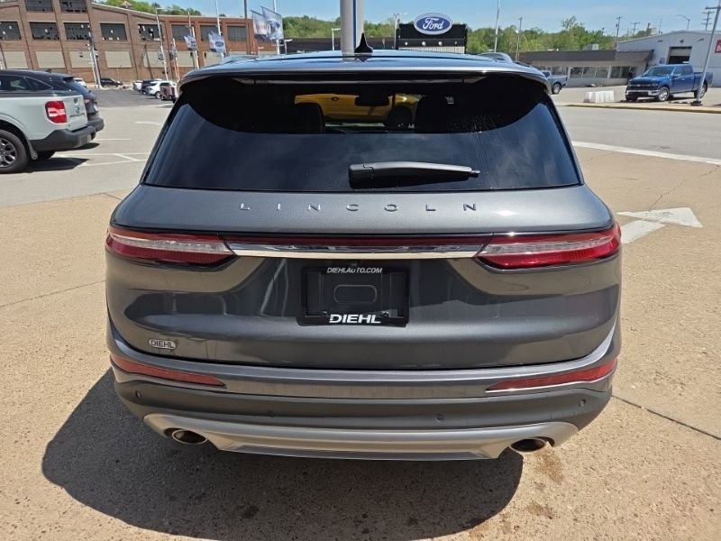 Used 2022 Lincoln Corsair AWD w/ Premium Package image 6
