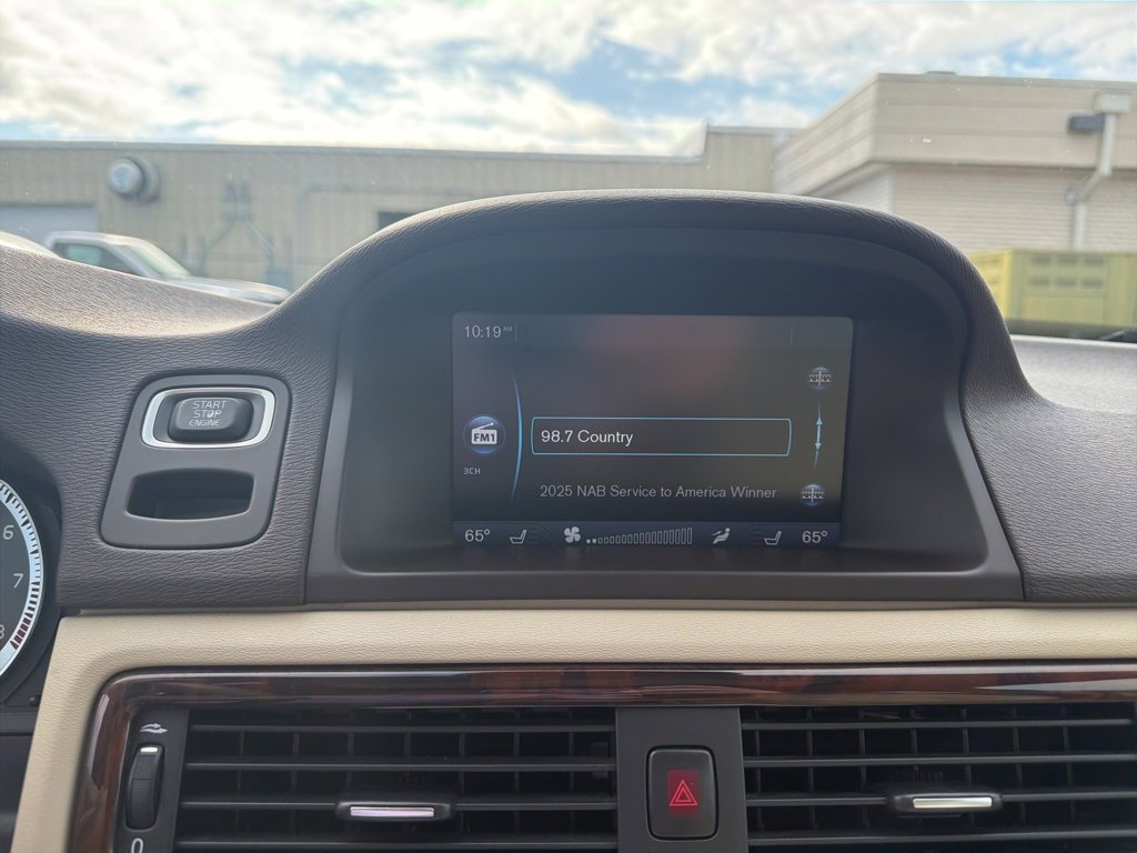 Used 2013 Volvo XC70 T6 Platinum image 19