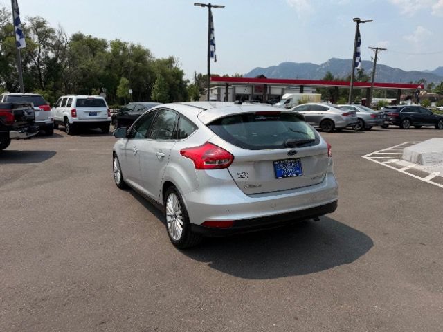 Used 2016 Ford Focus Titanium FWD image 10