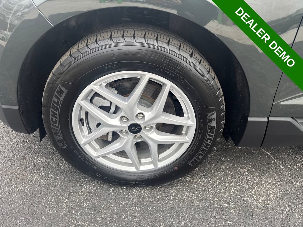 Used 2024 Ford Edge SEL w/ Convenience Package AWD/4WD image 17