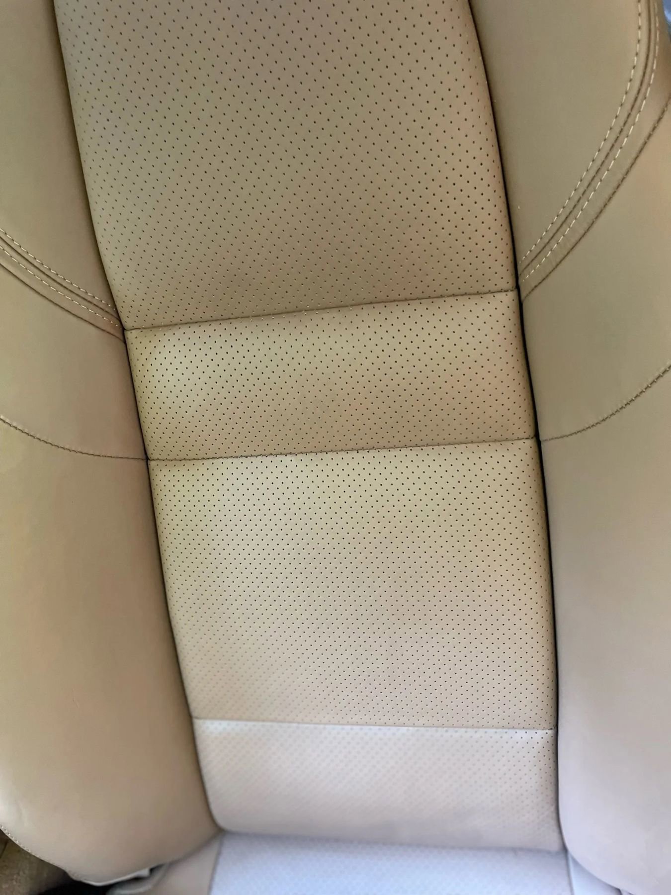 Used 2016 Porsche Panamera S image 40