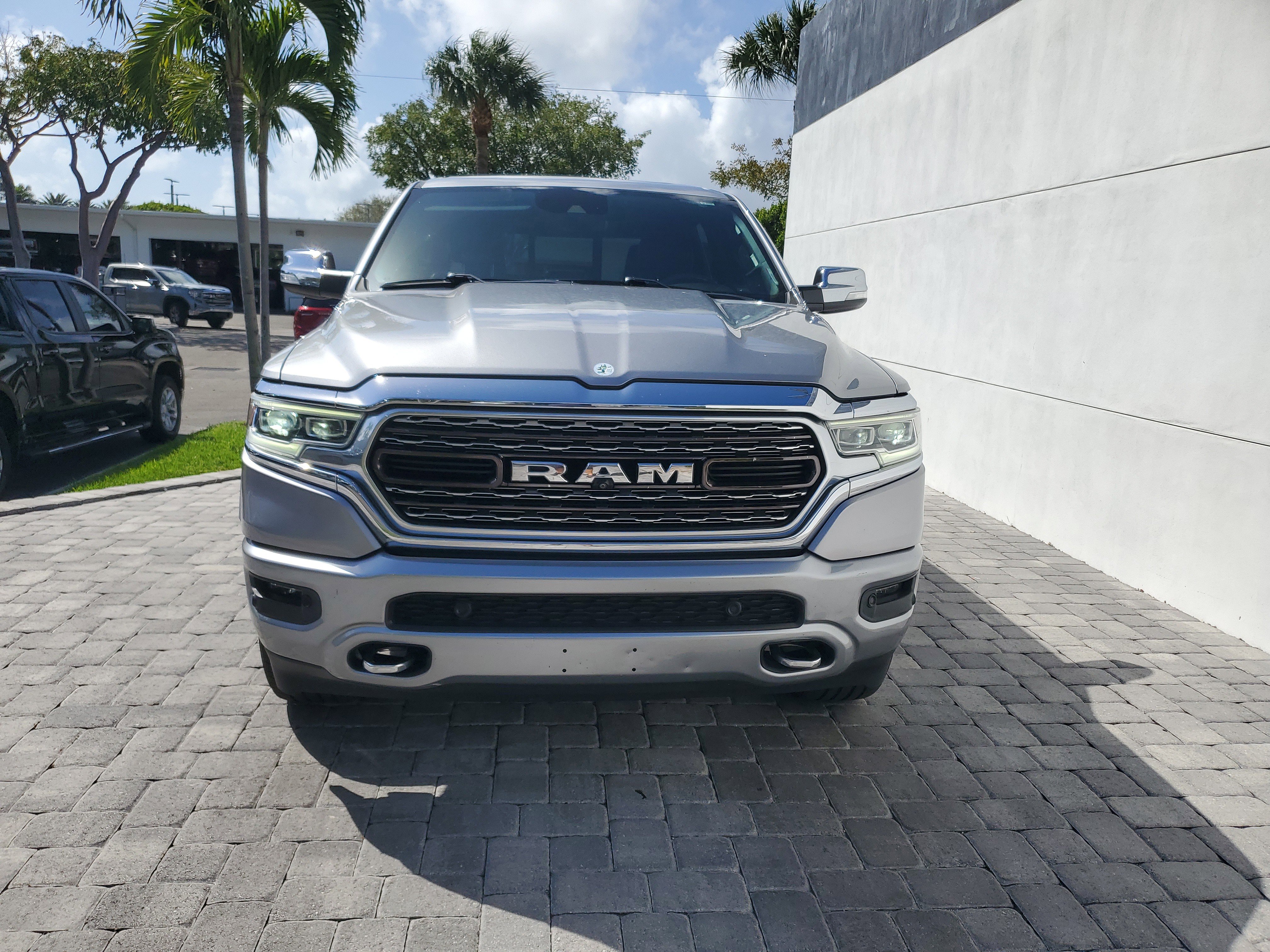 Used 2020 RAM 1500 Limited image 2