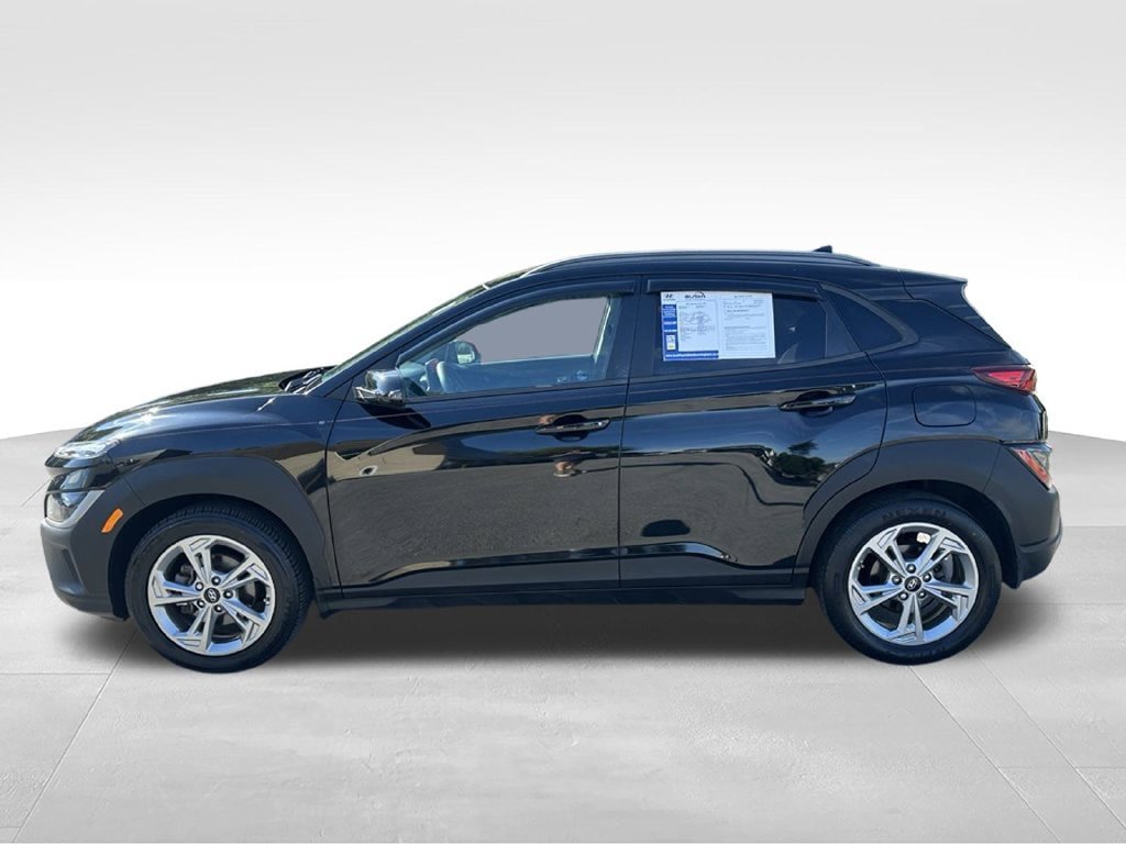 Used 2023 Hyundai Kona SEL FWD image 4