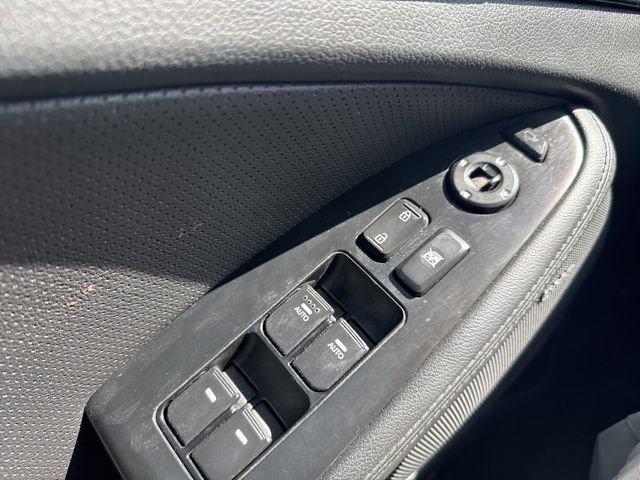 Used 2013 Kia Optima EX image 30