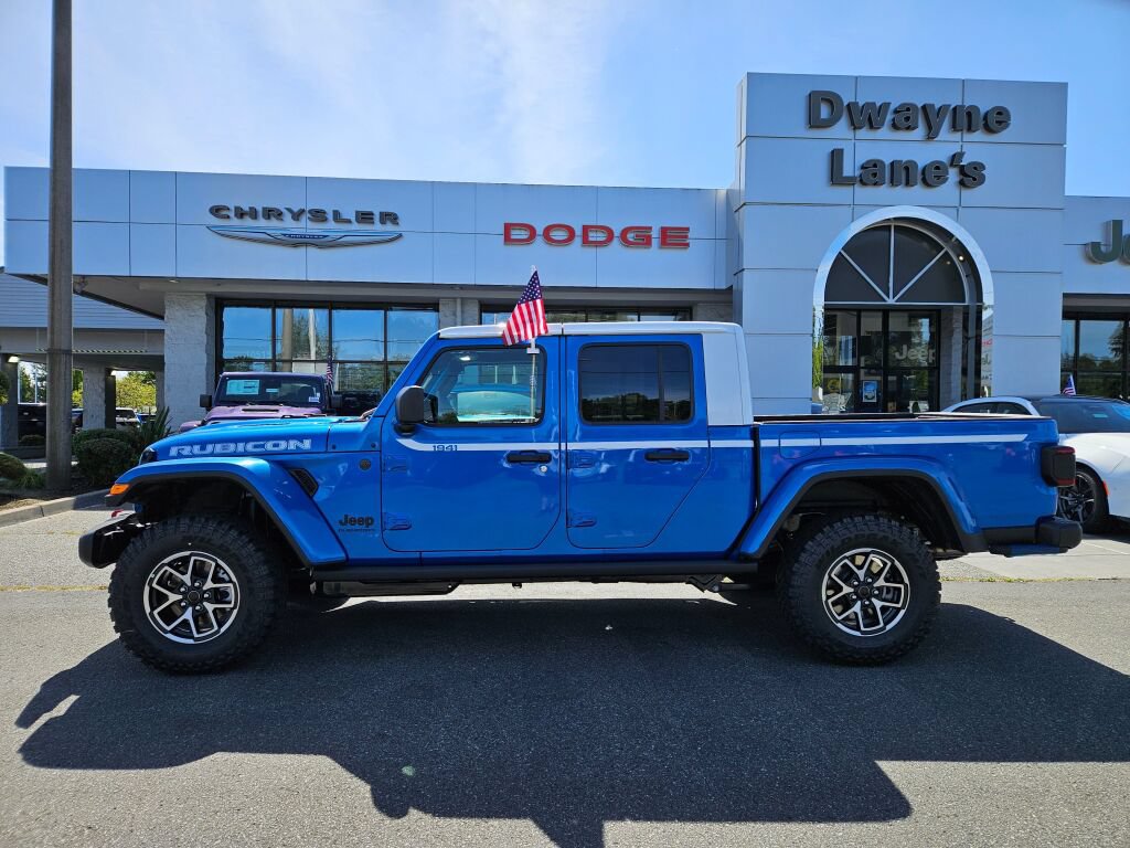 New 2026 Jeep Gladiator Rubicon w/ Whitecap Package AWD/4WD image 2