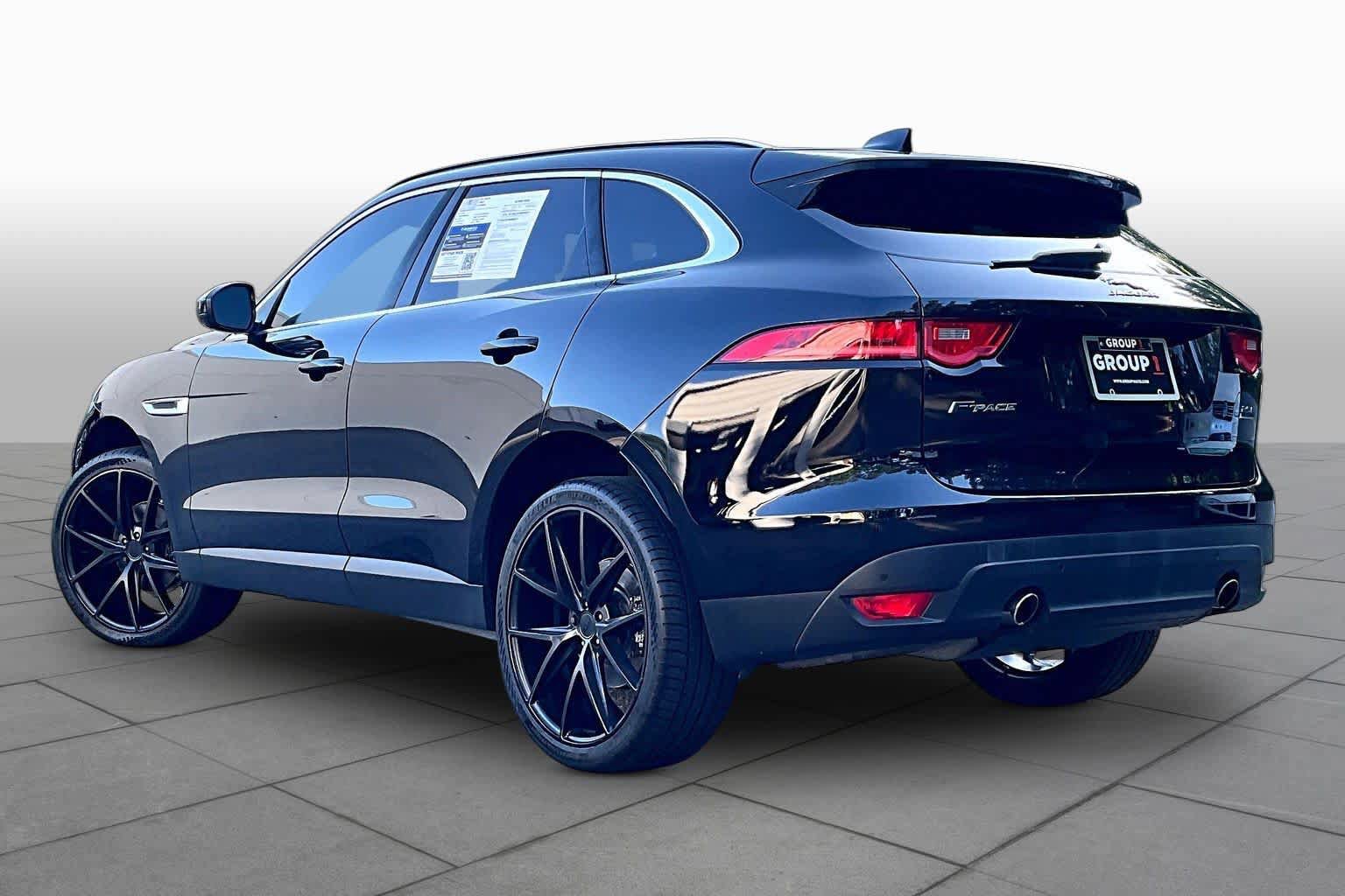 Used 2019 Jaguar F-PACE Premium AWD/4WD image 12