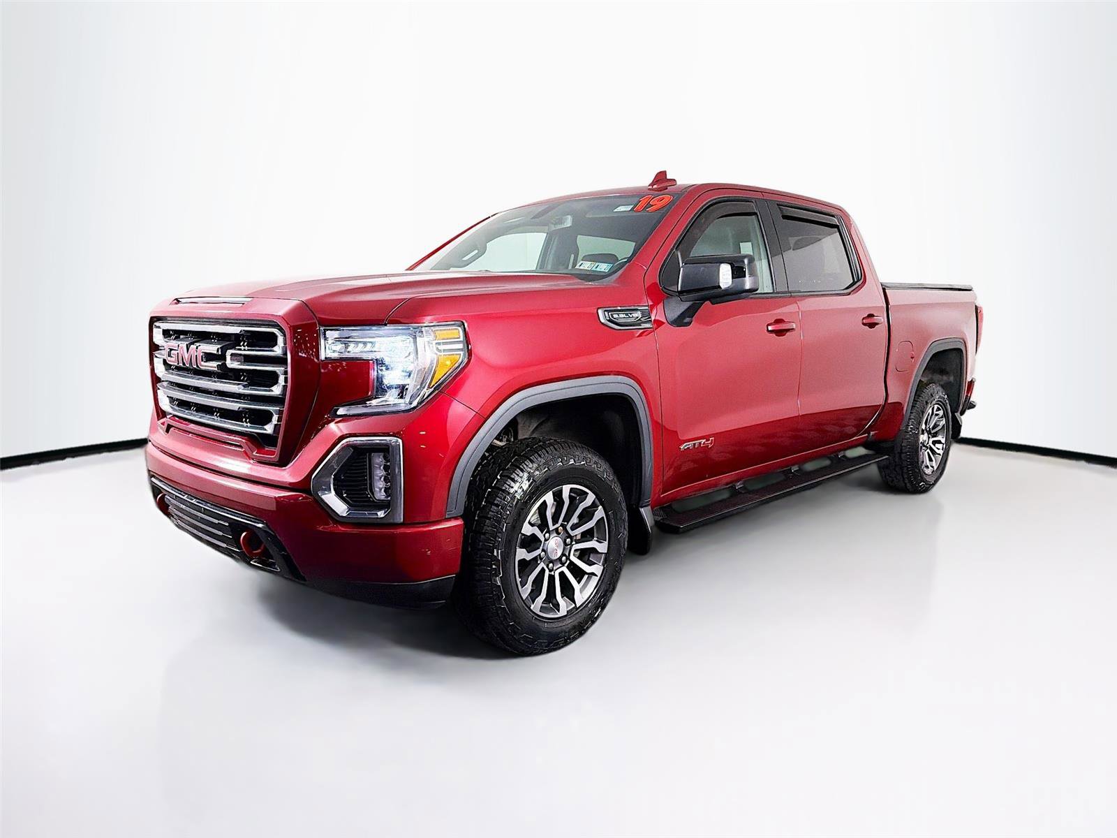 Used 2019 GMC Sierra 1500 AT4 w/ AT4 Preferred Package image 3