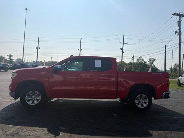 Used 2023 Chevrolet Silverado 1500 LT w/ Protection Package AWD/4WD image 4