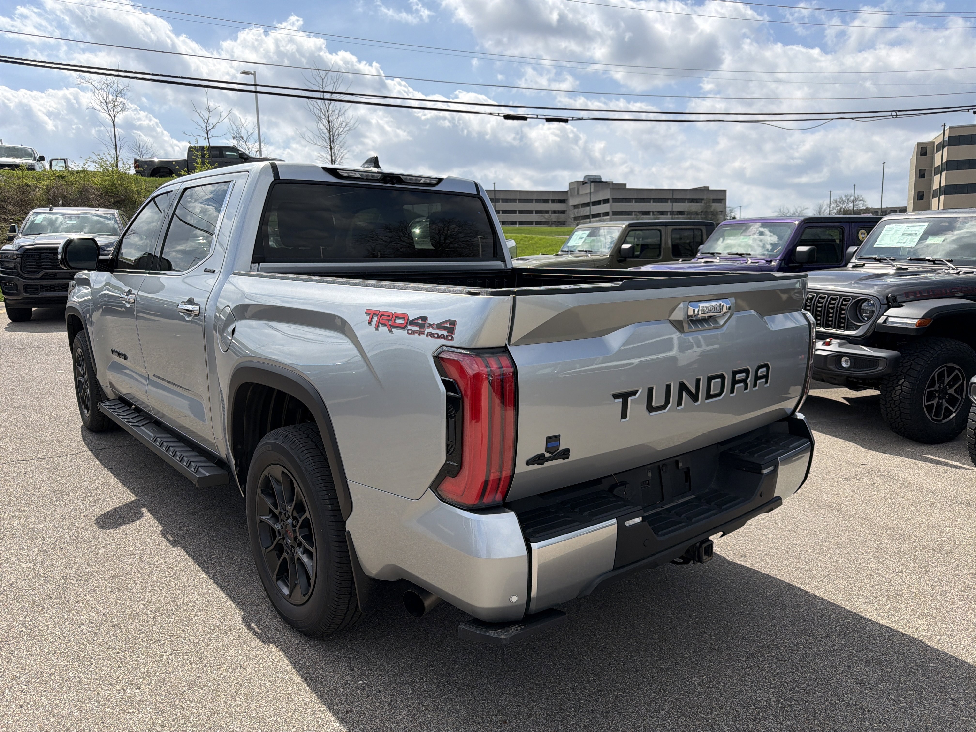 Used 2023 Toyota Tundra Limited w/ TRD Off-Road Package image 9