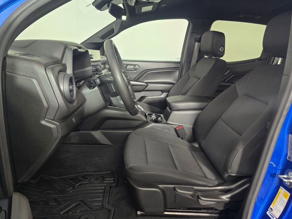 Used 2023 Chevrolet Colorado Trail Boss image 21
