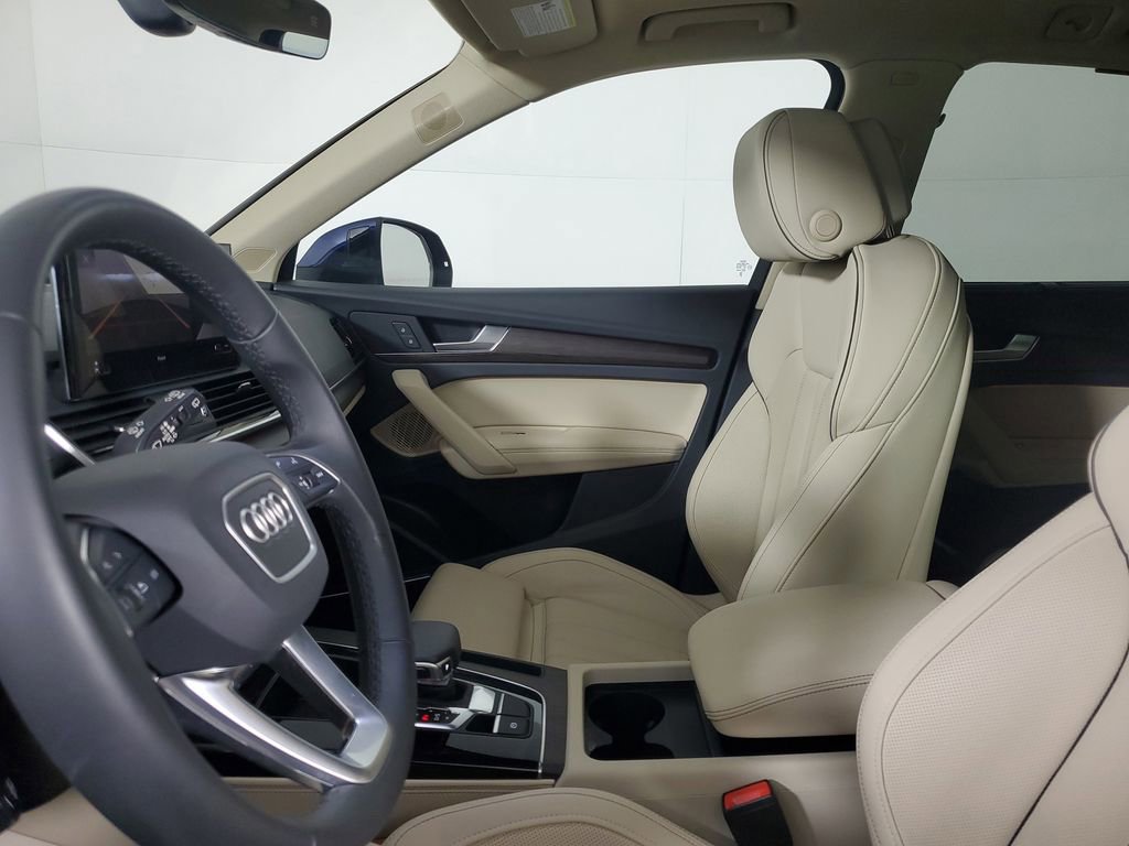 Used 2025 Audi Q5 2.0T Premium Plus w/ Premium Plus Package image 23