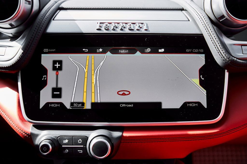 Used 2019 Ferrari GTC4Lusso AWD/4WD image 74