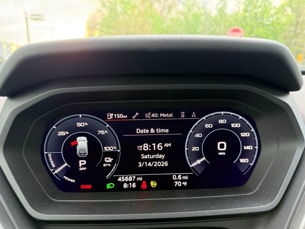 Used 2023 Audi Q4 e-tron Premium Plus w/ Premium Plus image 24