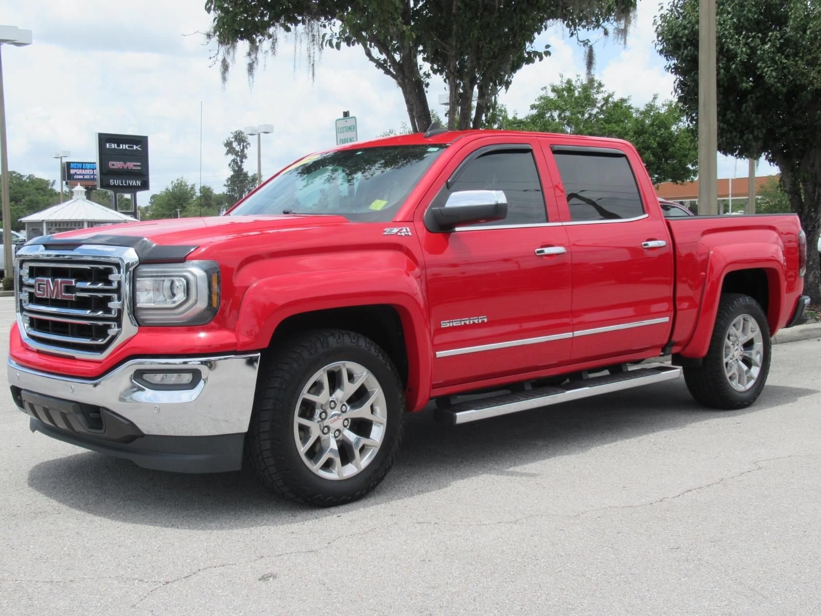 Used 2018 GMC Sierra 1500 SLT w/ SLT Premium Package AWD/4WD image 3