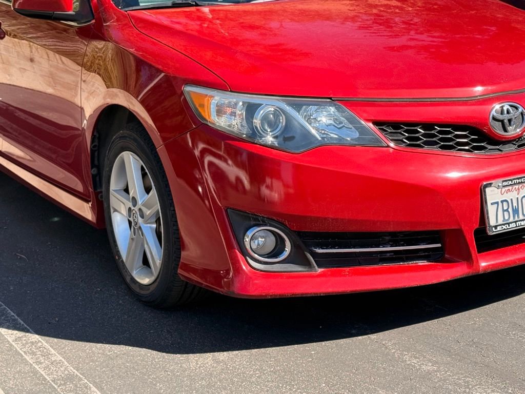 Used 2013 Toyota Camry SE image 4