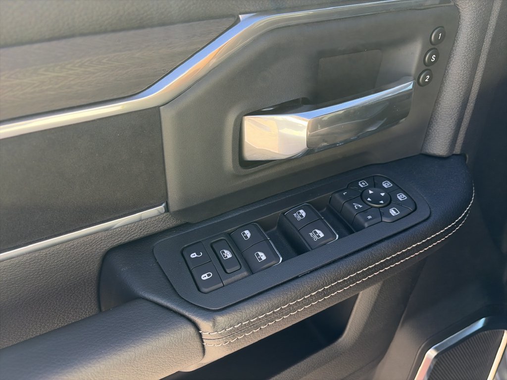 New 2026 RAM 3500 Laramie w/ Night Edition AWD/4WD image 17