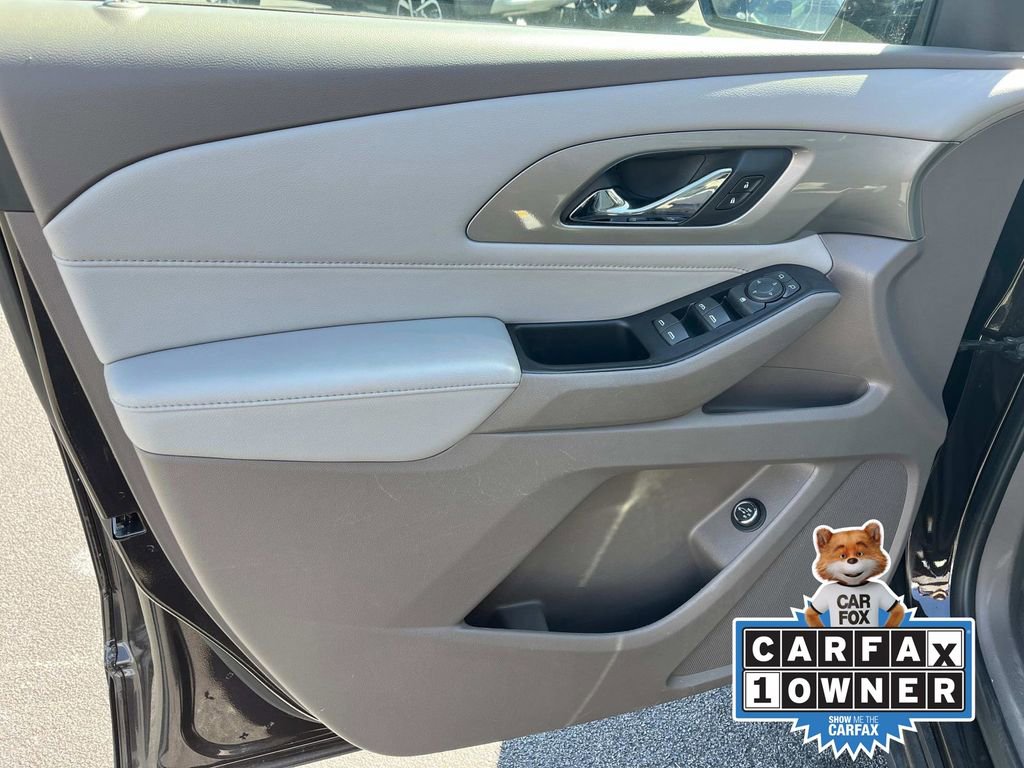 Used 2019 Chevrolet Traverse LT image 26