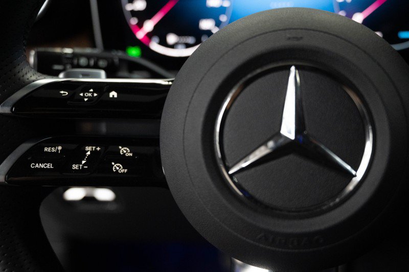 Certified 2026 Mercedes-Benz GLC 300 image 28