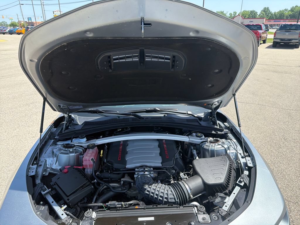 Used 2023 Chevrolet Camaro SS RWD image 13
