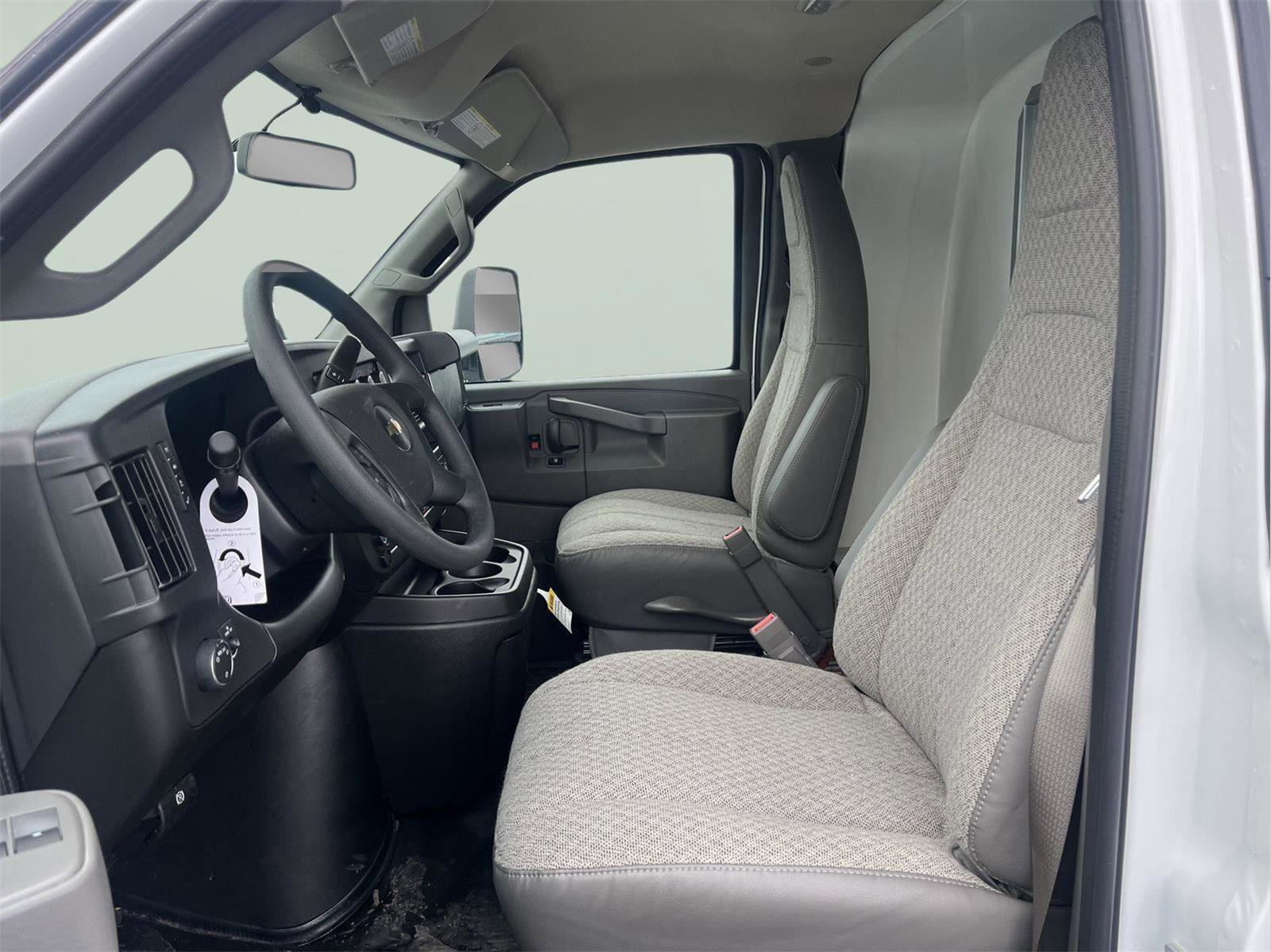 New 2026 Chevrolet Express 3500 w/ Power Convenience Package image 9