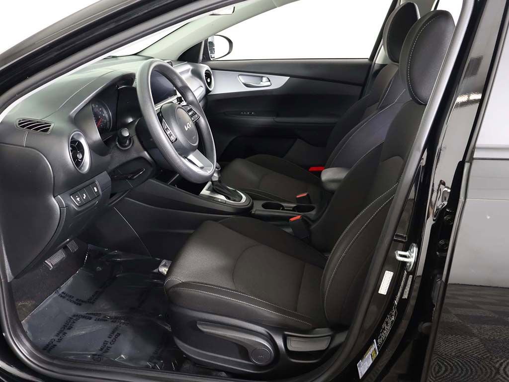 Used 2023 Kia Forte LXS w/ LXS Technology Package image 29