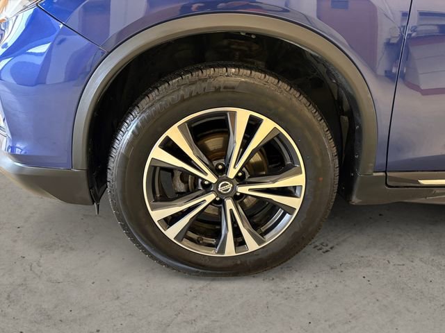 Used 2018 Nissan Rogue SL image 14