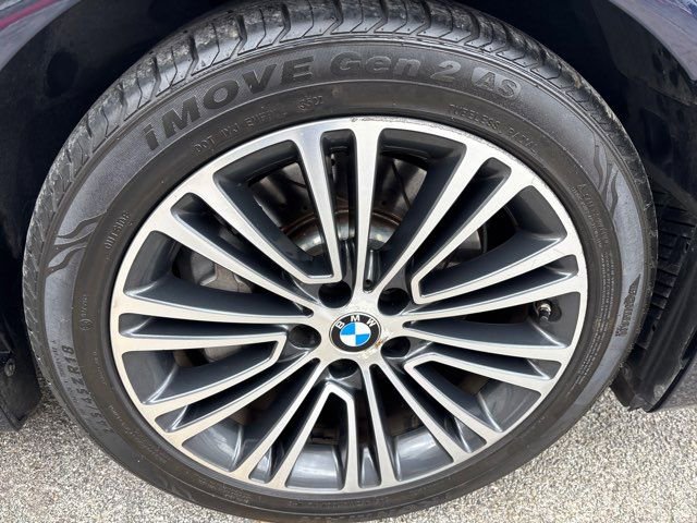 Used 2017 BMW 540i image 9