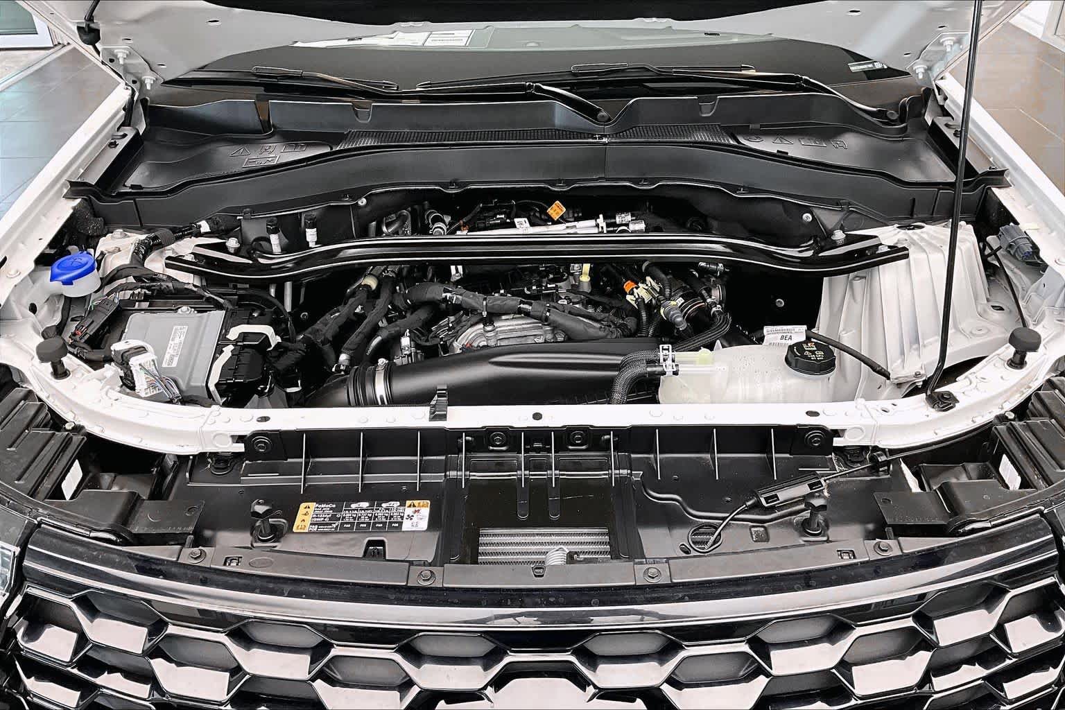 Used 2025 Ford Explorer ST-Line image 29