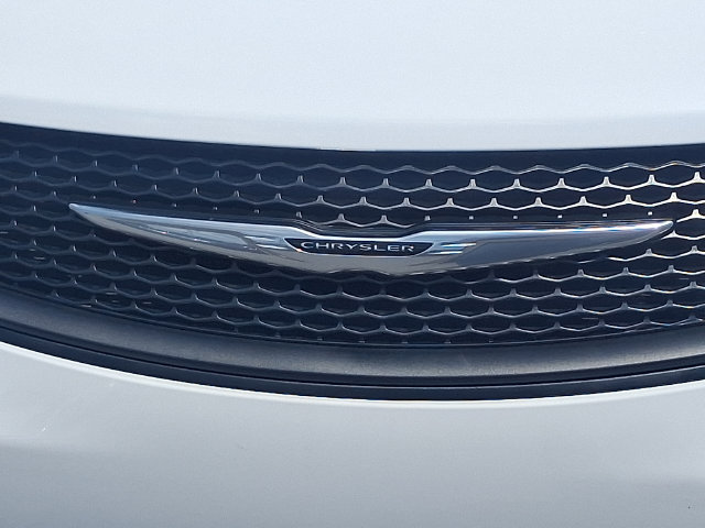 New 2027 Chrysler Pacifica LX FWD image 11