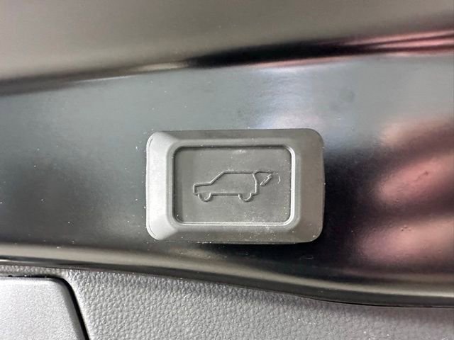 Used 2024 Toyota RAV4 SE w/ Weather & Moonroof Package AWD/4WD image 14