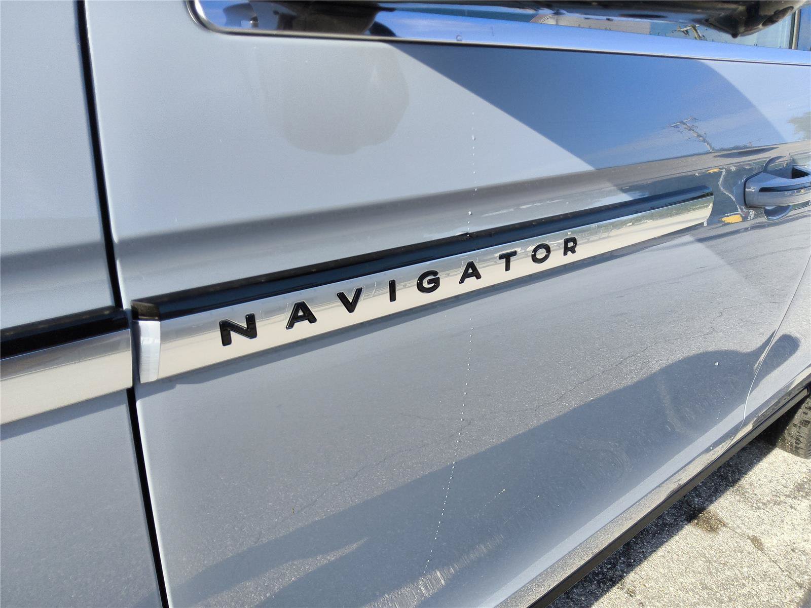 New 2027 Lincoln Navigator Reserve AWD/4WD image 10