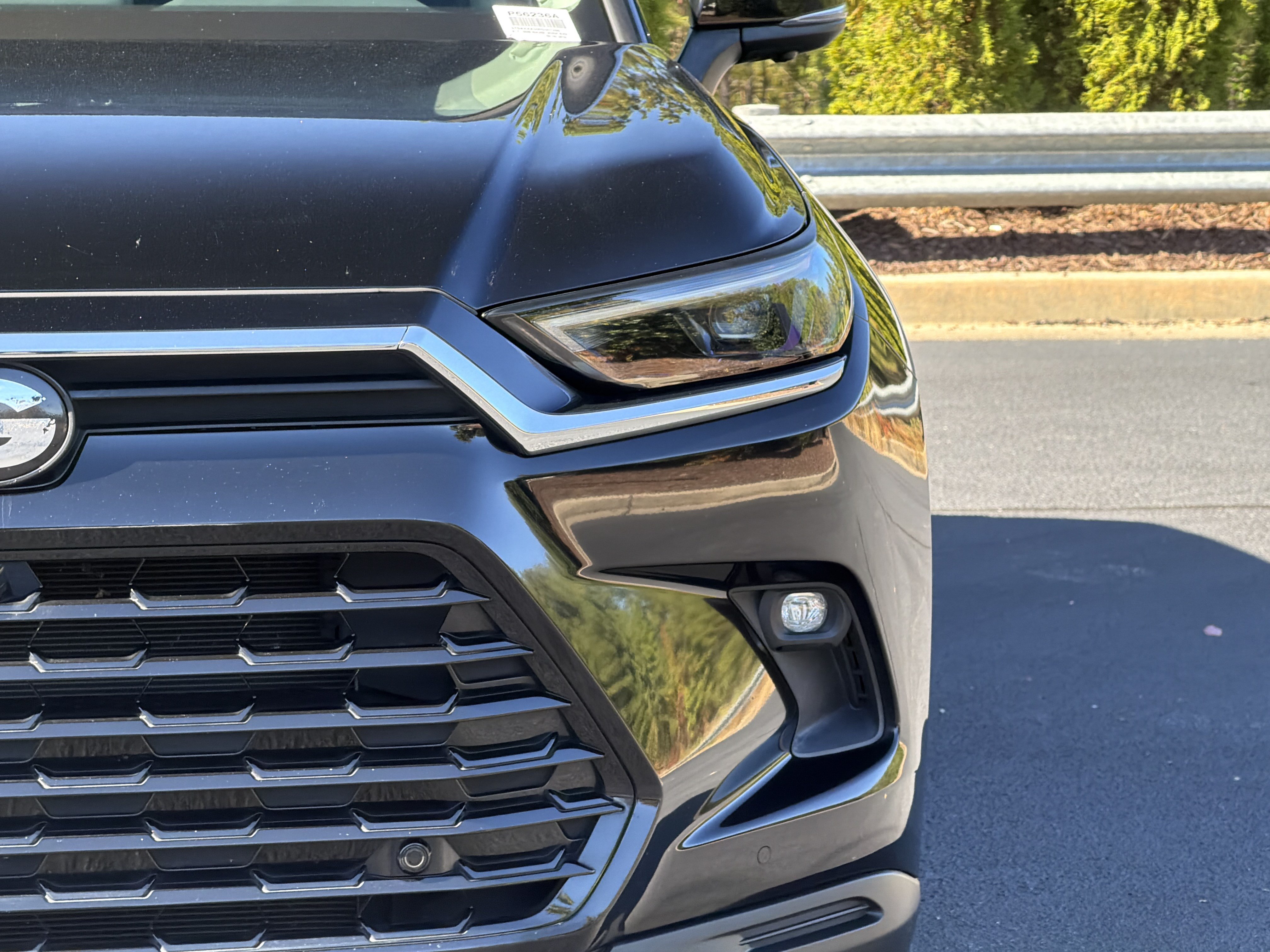 Used 2024 Toyota Grand Highlander FWD image 21