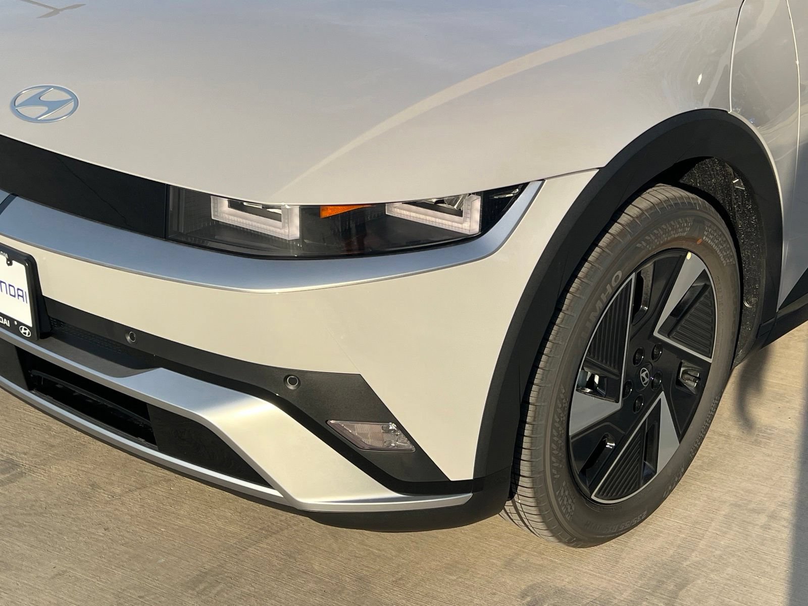 New 2027 Hyundai Ioniq 5 SEL RWD image 4