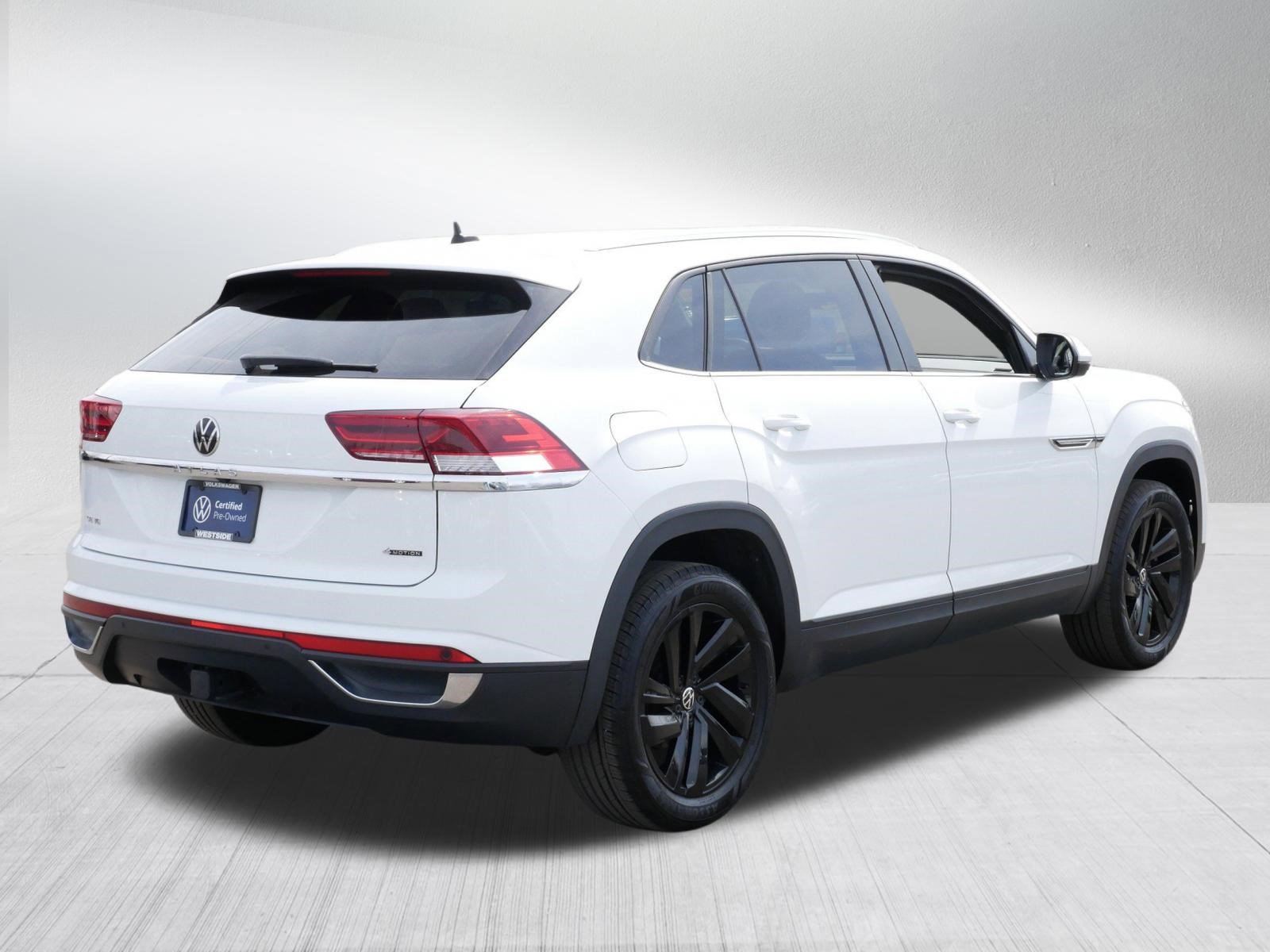 Certified 2023 Volkswagen Atlas Cross Sport SE w/ Black Wheel Package AWD/4WD image 7