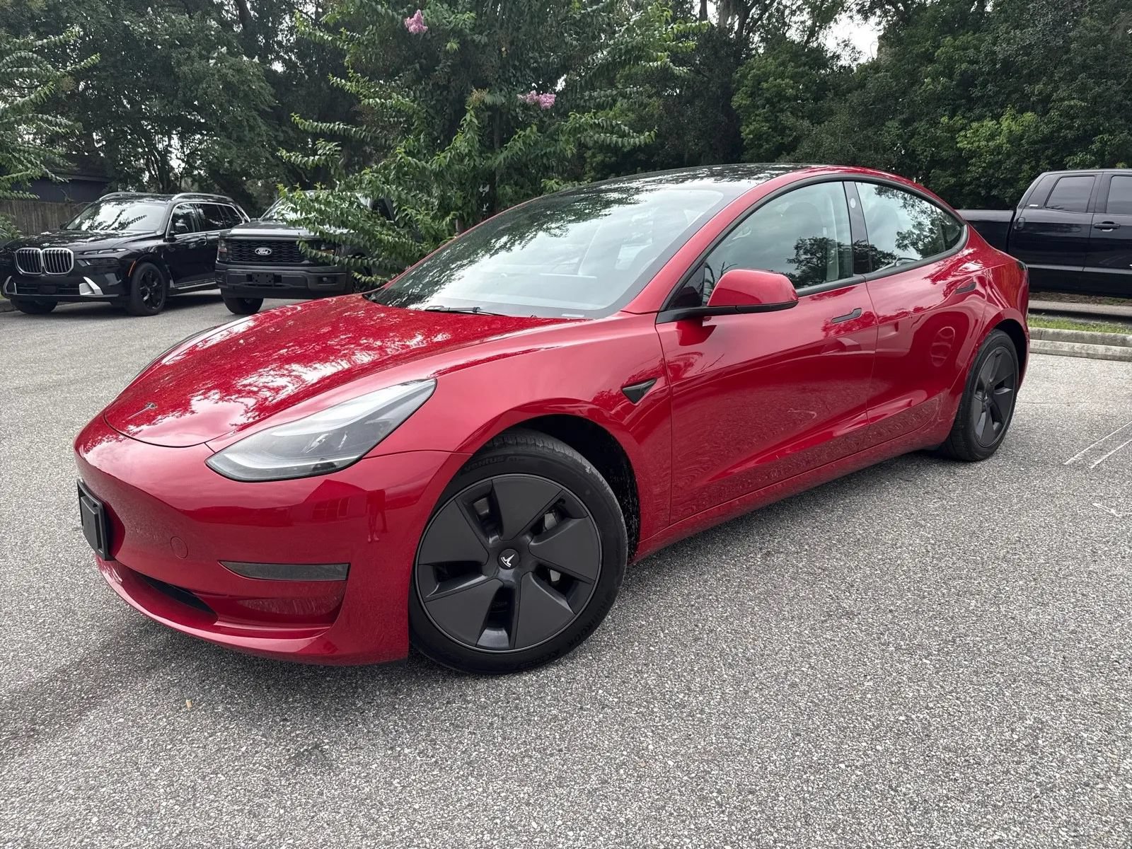 Used 2023 Tesla Model 3 Standard Range RWD image 3