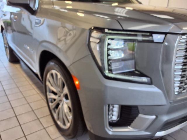 Used 2024 GMC Yukon Denali w/ Advanced Technology Package AWD/4WD image 27