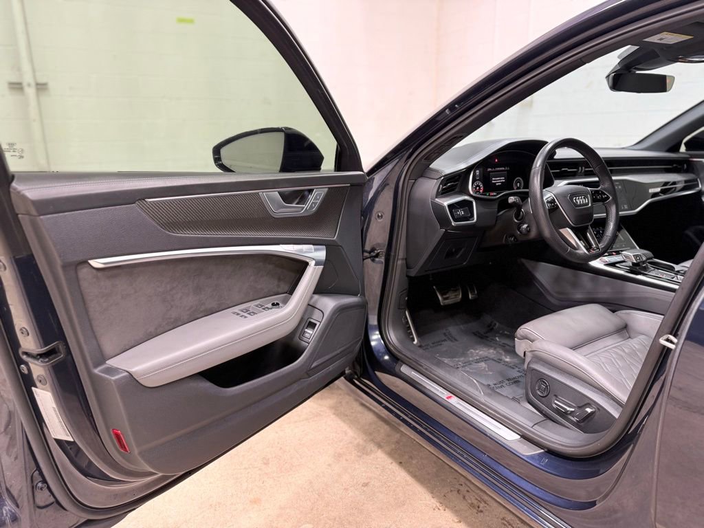 Used 2021 Audi S6 Premium Plus w/ S Sport Package image 30