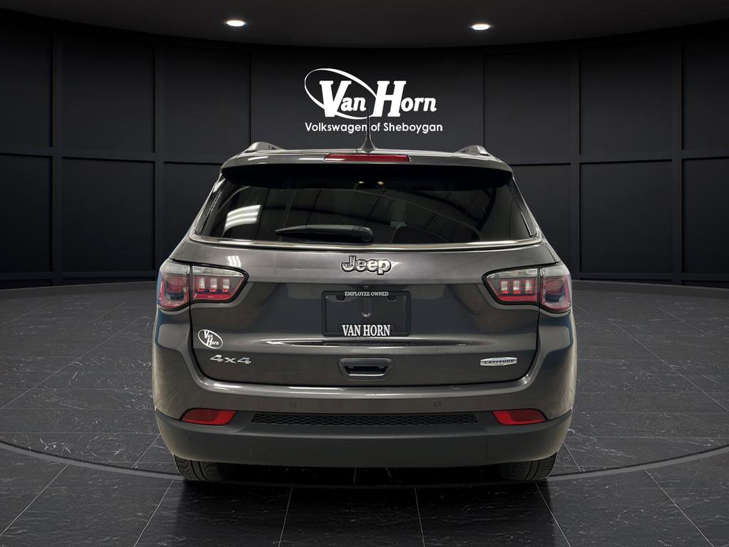 Used 2018 Jeep Compass Latitude w/ Popular Equipment Group AWD/4WD image 6