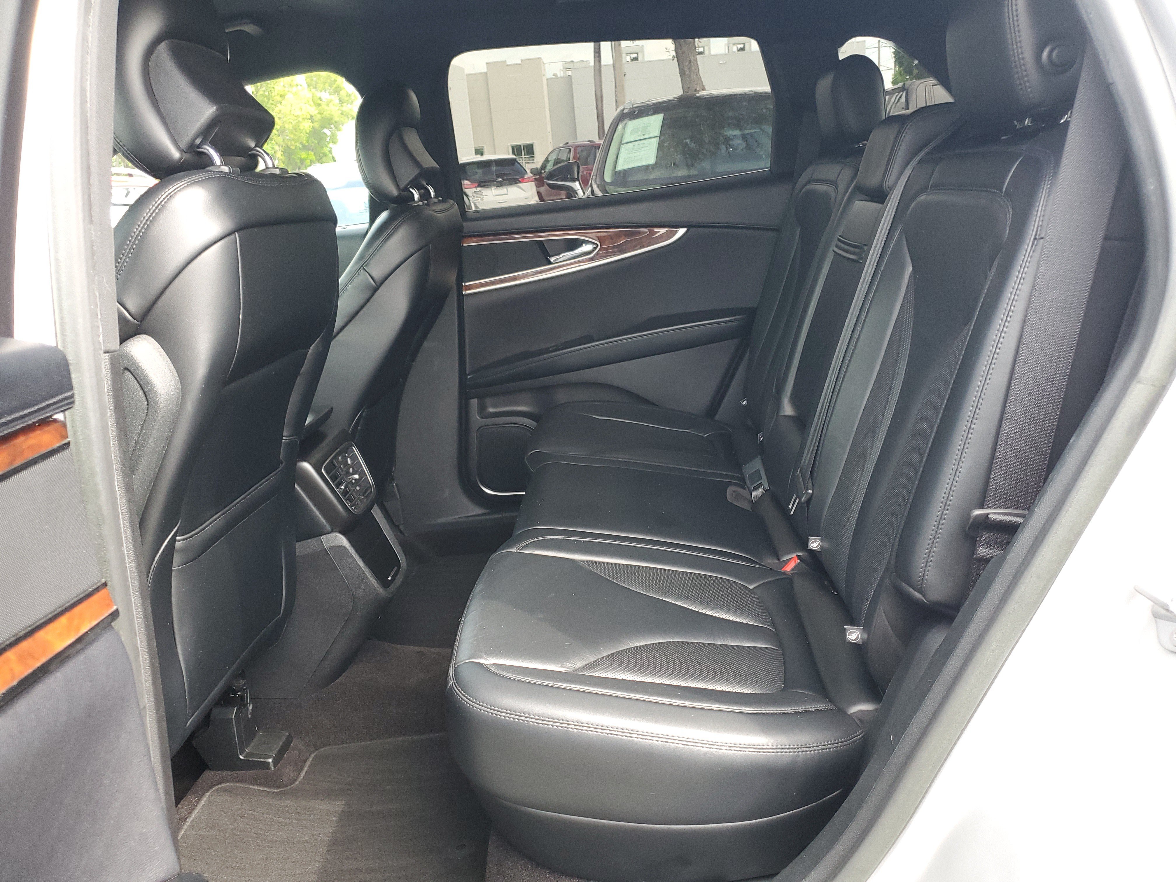 Certified 2019 Lincoln Nautilus Select FWD image 10