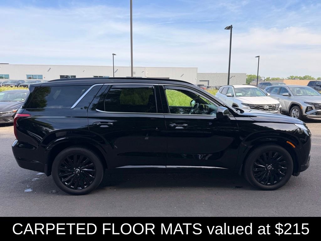 Used 2024 Hyundai Palisade Calligraphy AWD/4WD image 3
