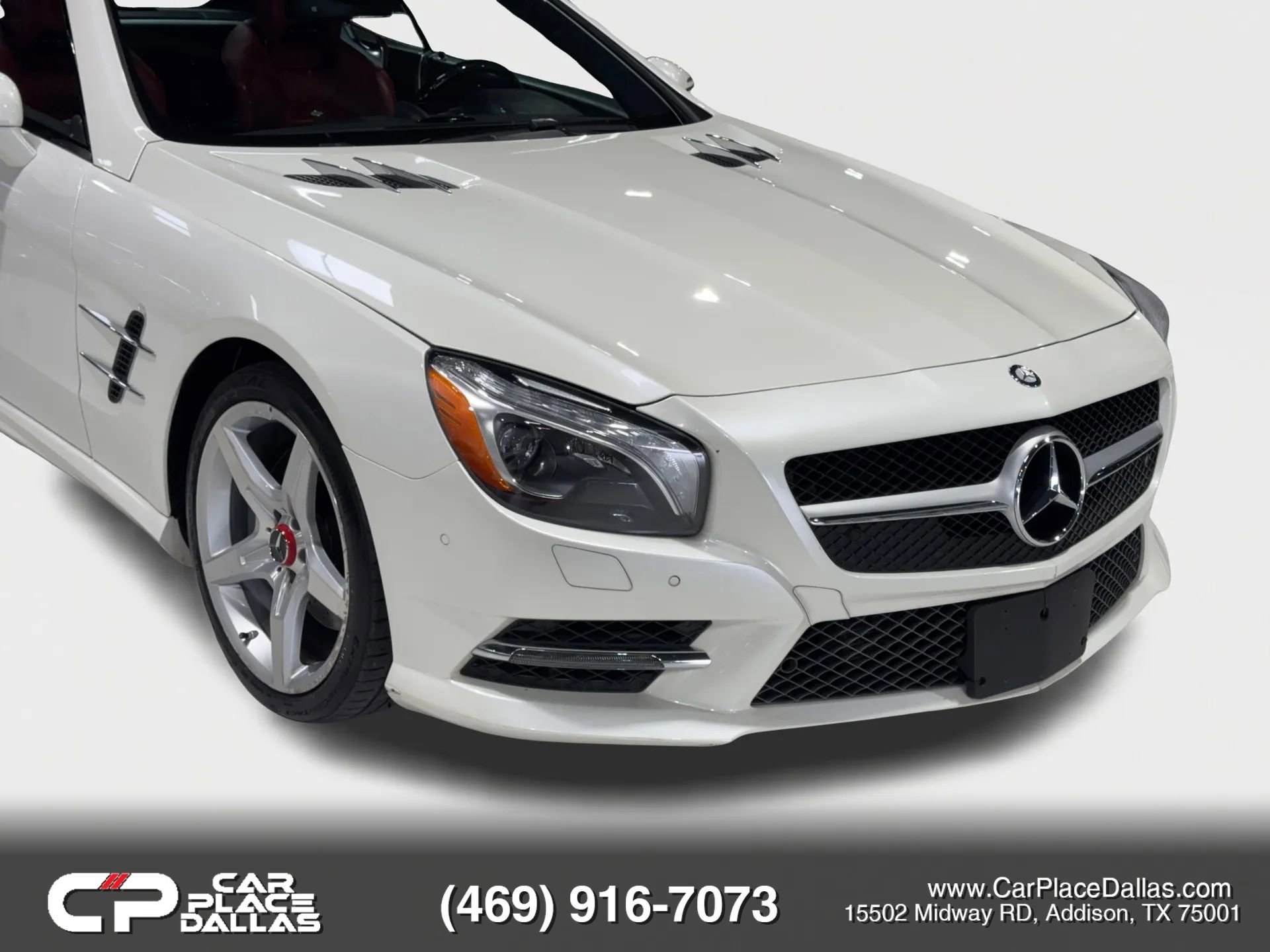 Used 2016 Mercedes-Benz SL 550 image 3