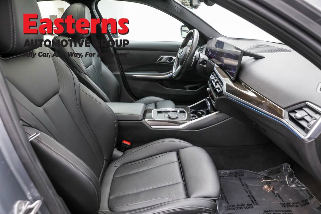 Used 2023 BMW 330i Sedan w/ M Sport Package RWD image 23