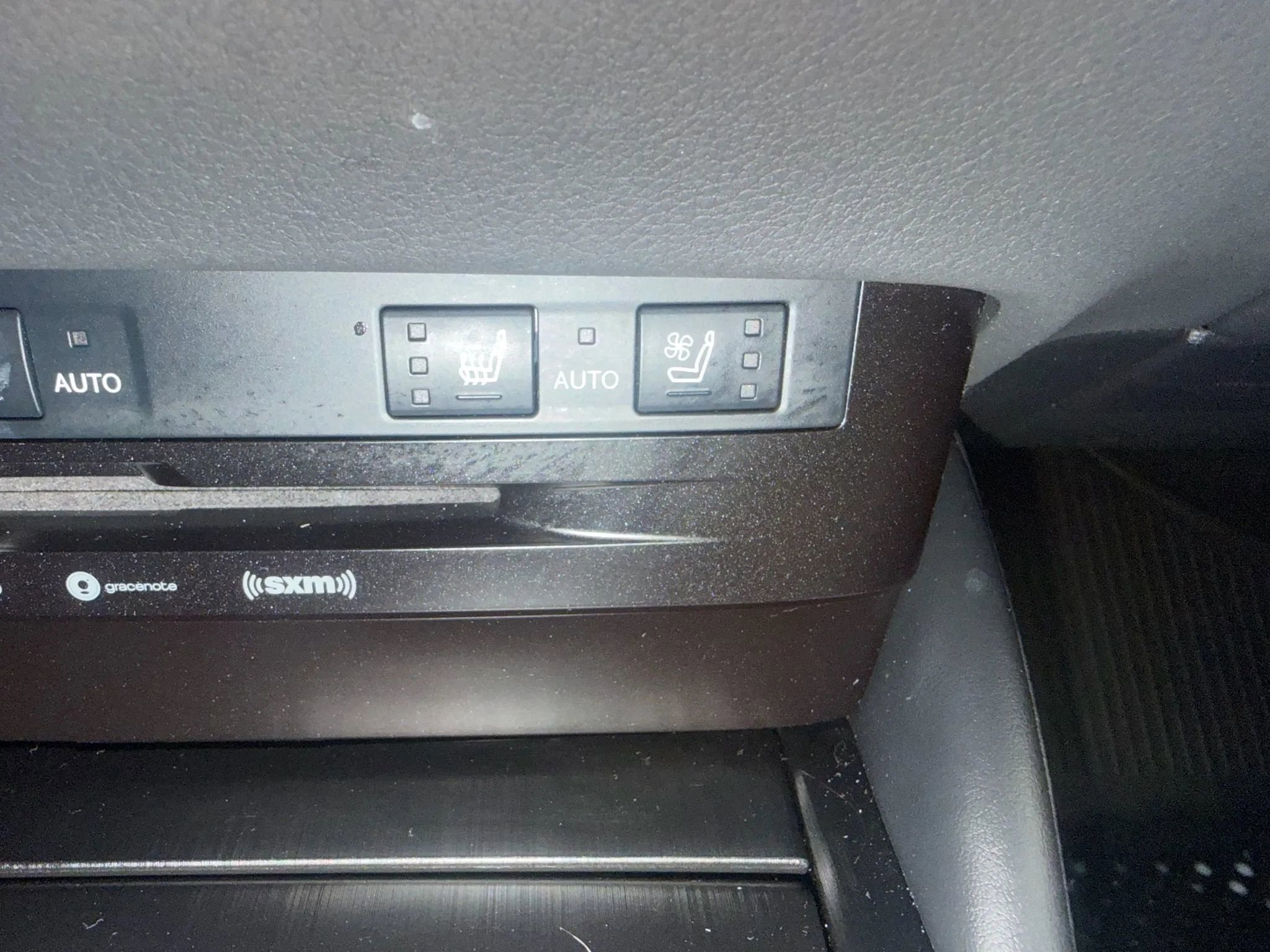 Used 2019 Lexus ES 350 F Sport image 19