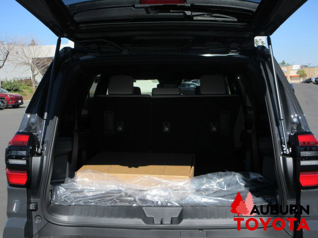 New 2026 Toyota 4Runner SR5 image 6