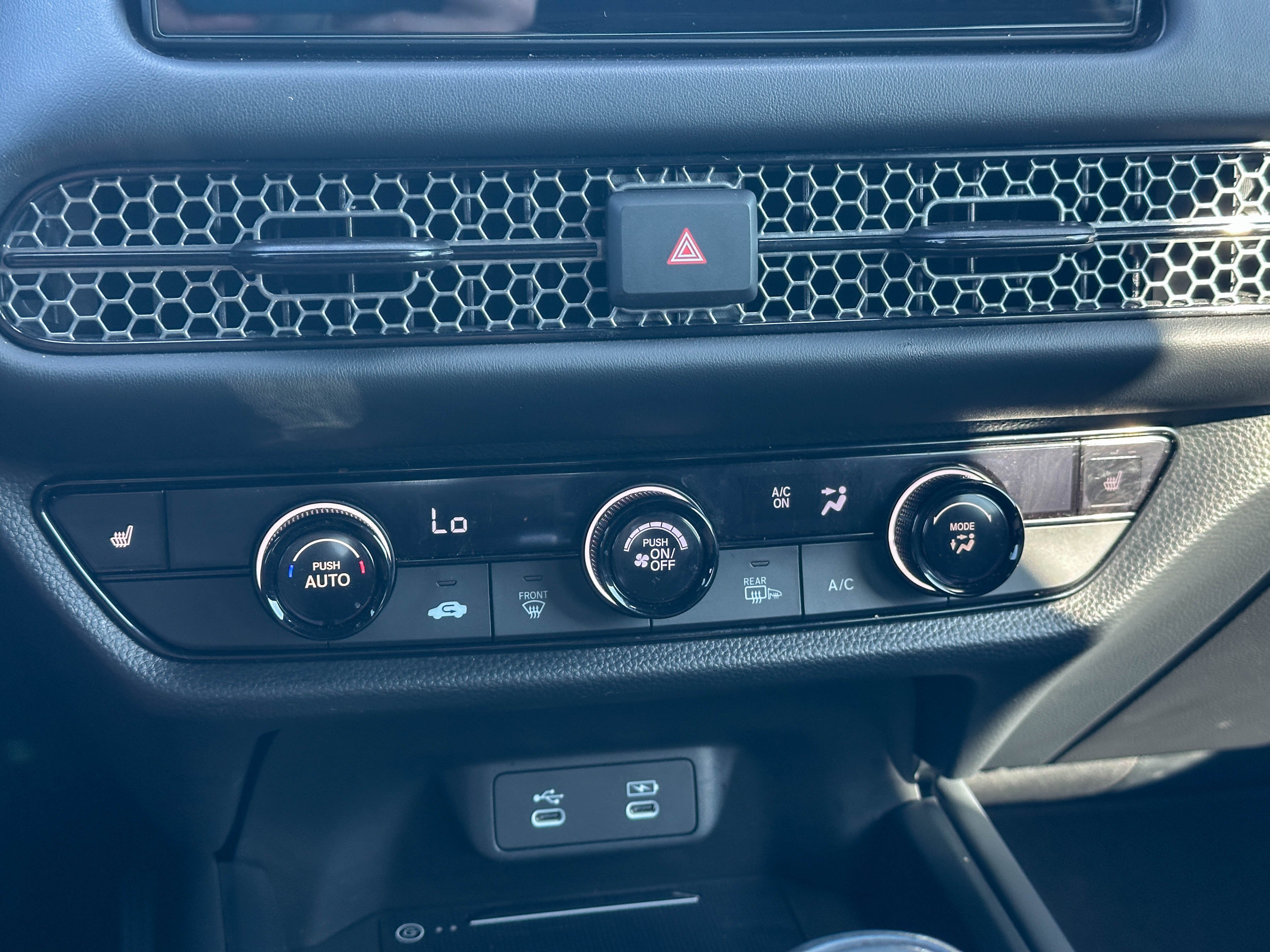 Certified 2026 Honda HR-V Sport image 26
