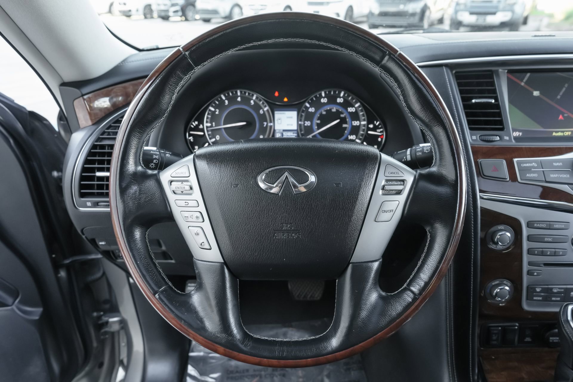 Certified 2019 INFINITI QX80 Luxe image 9