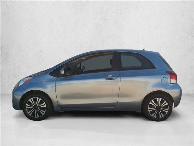 Used 2010 Toyota Yaris 2-Door Hatchback FWD image 9