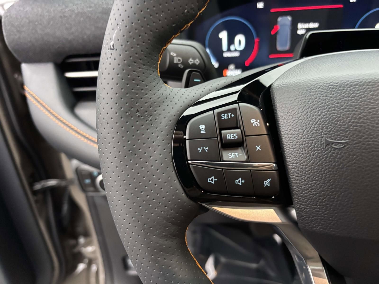 New 2026 Ford Explorer Tremor image 17