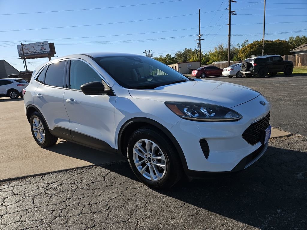 Used 2022 Ford Escape SE