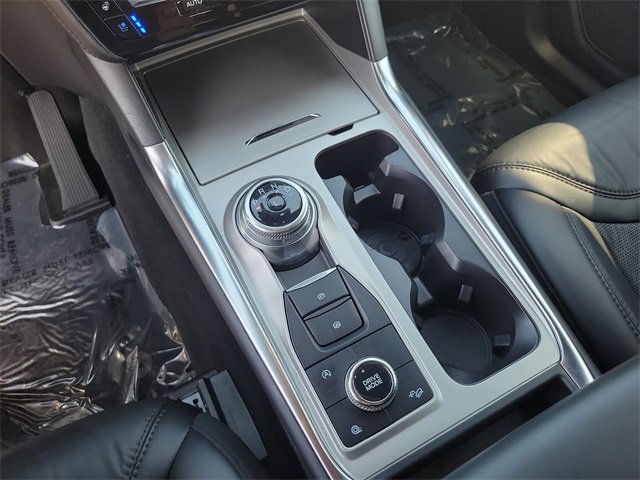 Certified 2023 Ford Explorer Platinum w/ Technology Package image 14